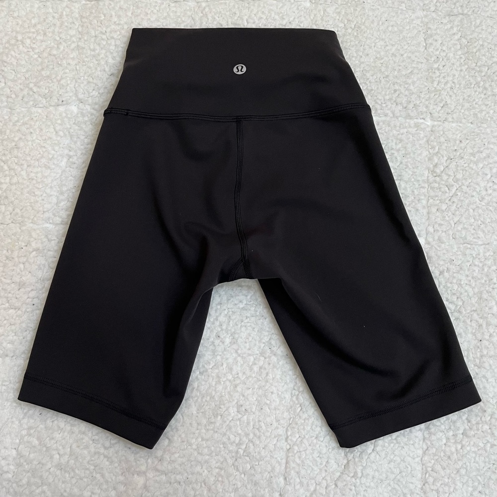 Lululemon bike shorts - Picture 6 of 13